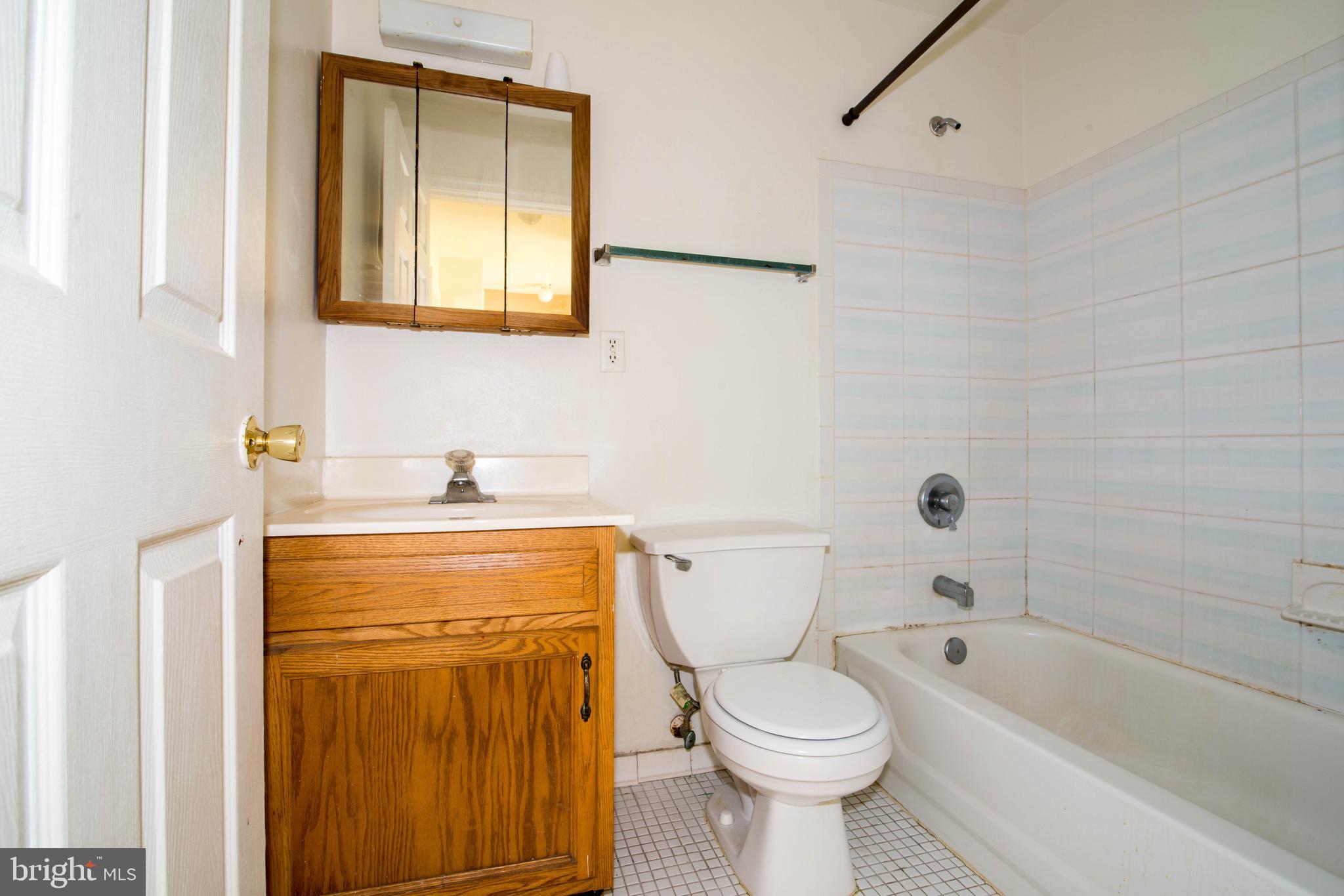 2645 Bowen Road Southeast, Unit B Washington, DC 20020 - Photo 19 of 20 Full Bath