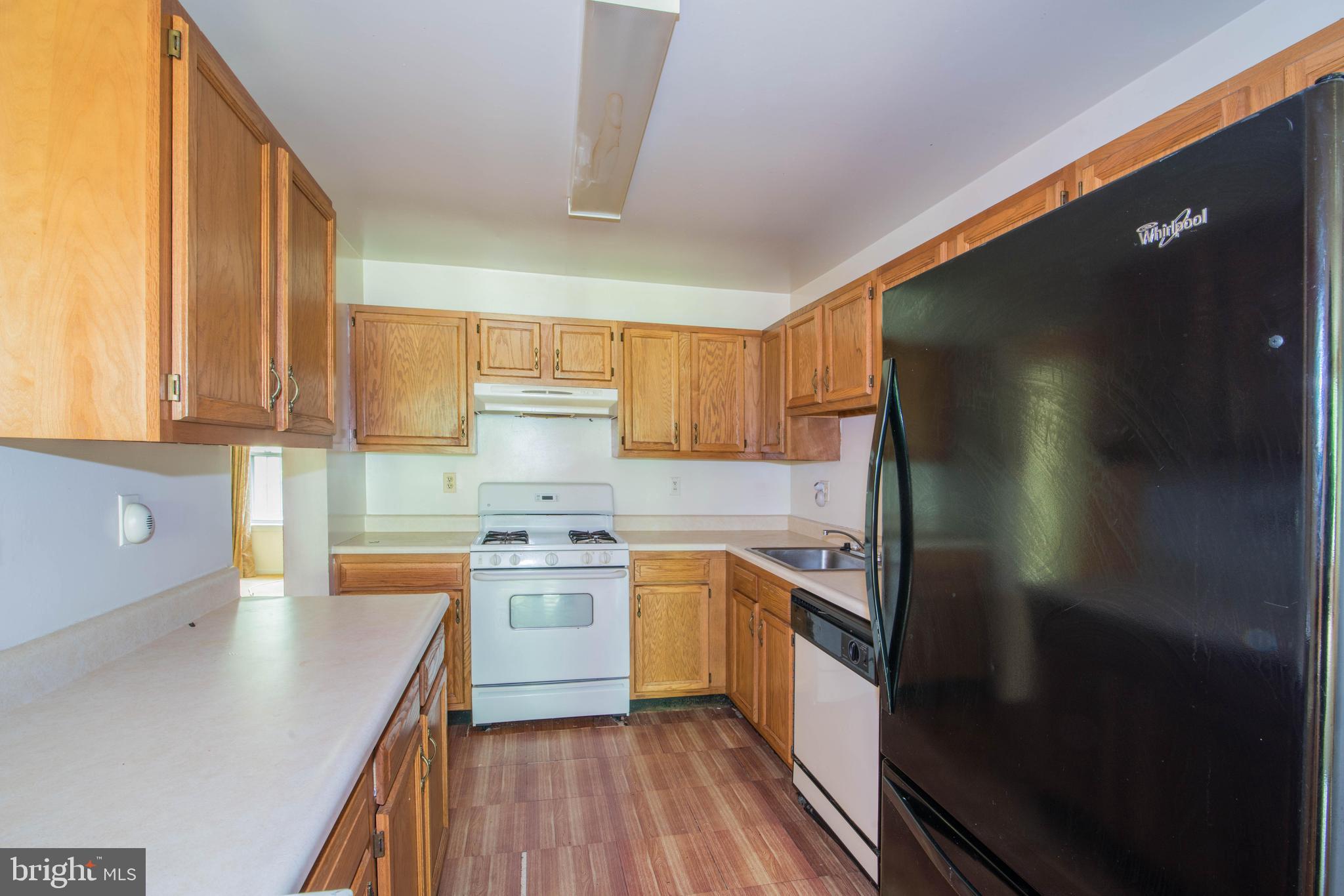 2645 Bowen Road Southeast, Unit B Washington, DC 20020 - Photo 9 of 20 Kitchen
