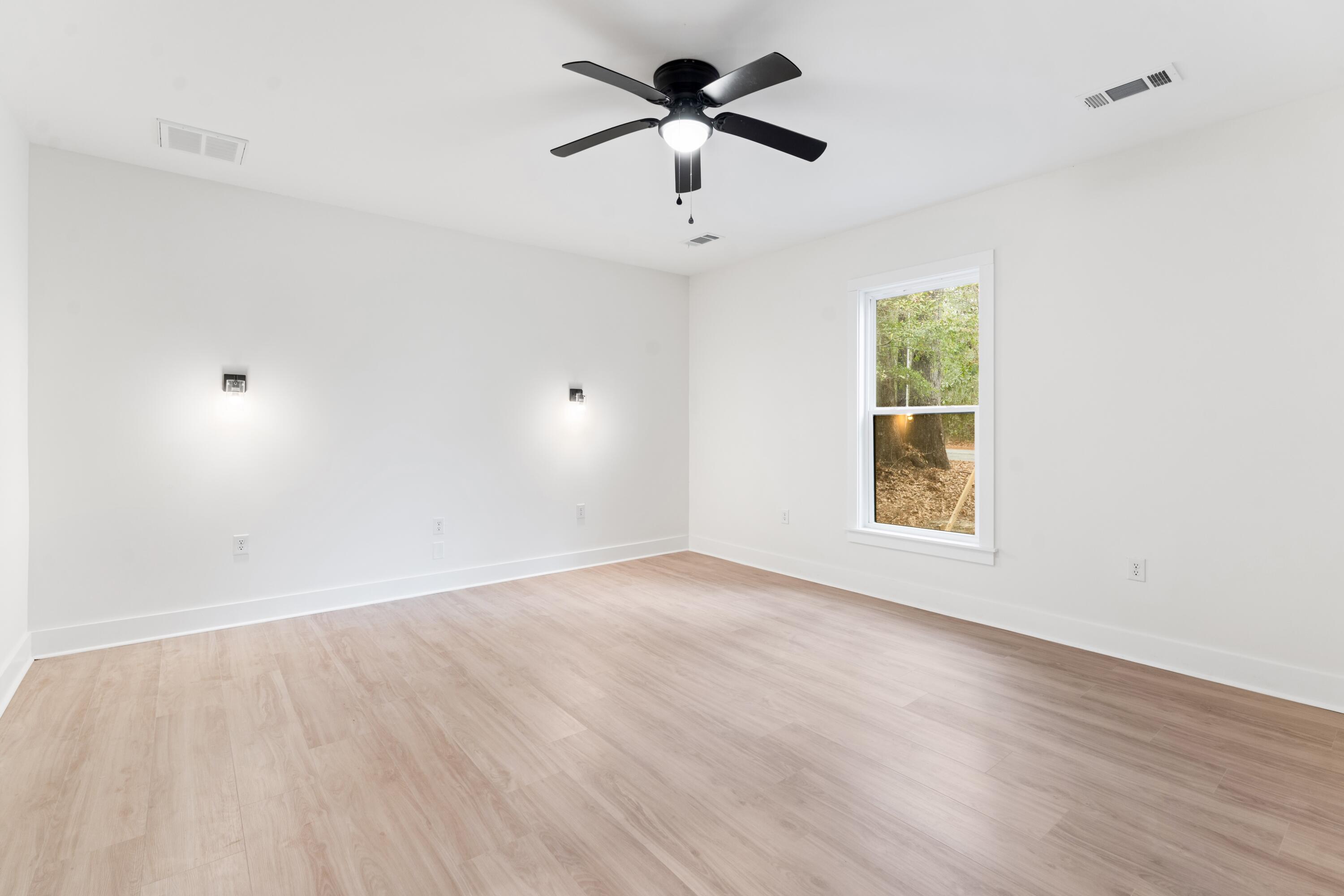 406 Center Street Walterboro, SC 29488 - Photo 28 of 43 DSC06643