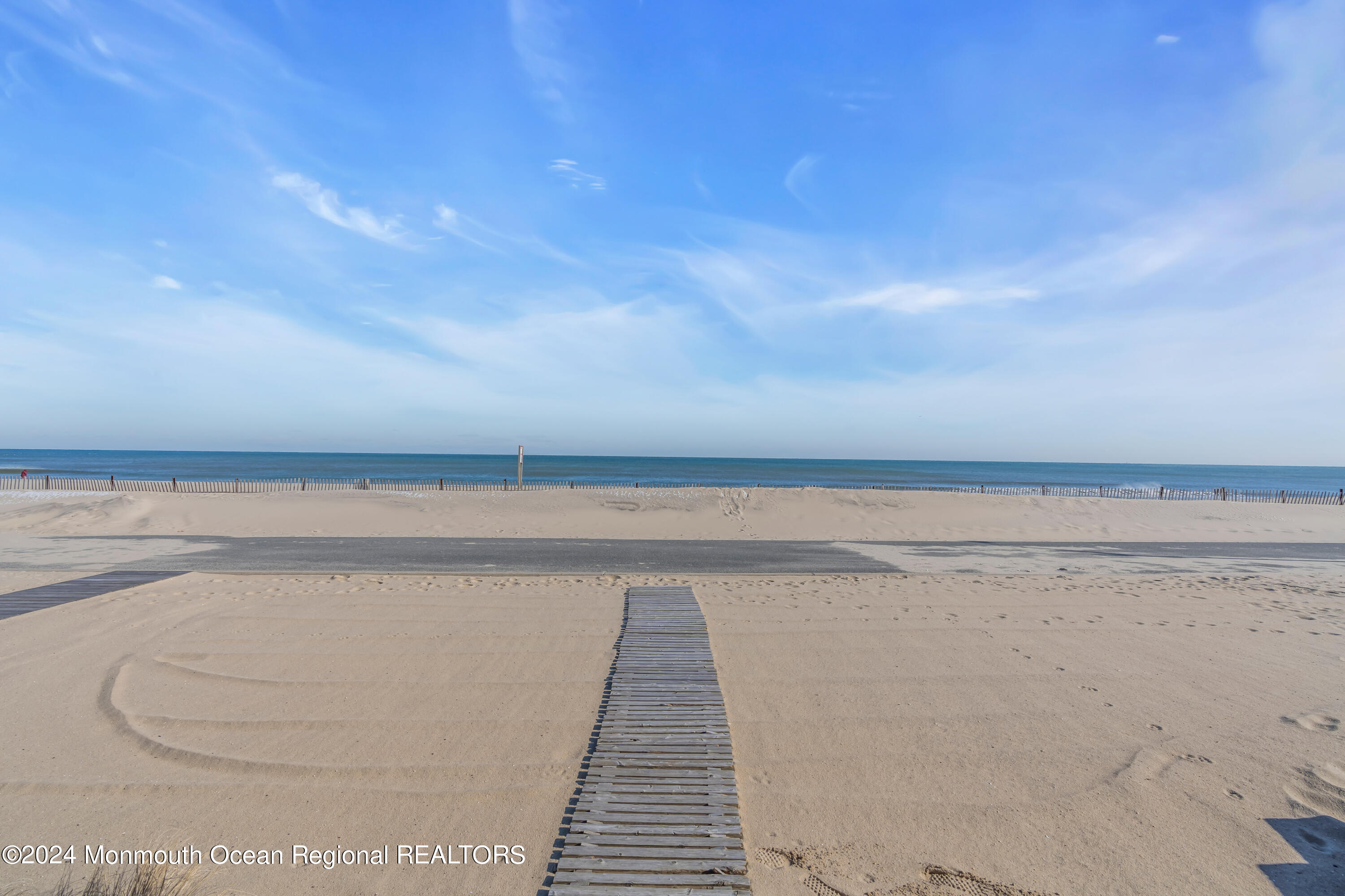 289 Beach Front Manasquan, NJ 08736 - Photo 3 of 93 011_dsc03785