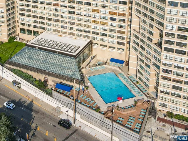 $799,000 | 7002 Boulevard East, Unit PH 43A, Guttenberg, NJ 07093