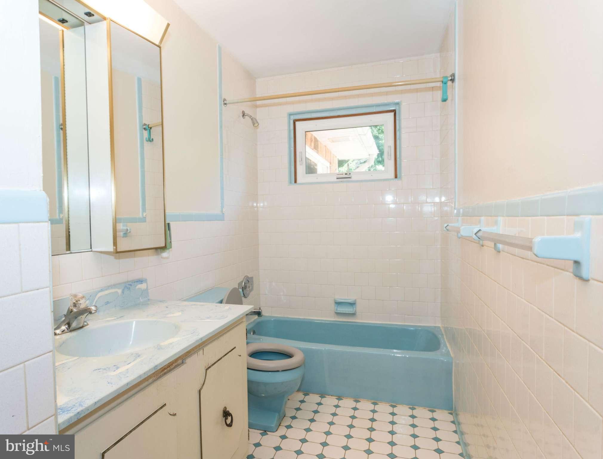 12900 Harford Road Hydes, MD 21082 - Photo 16 of 30 Bath