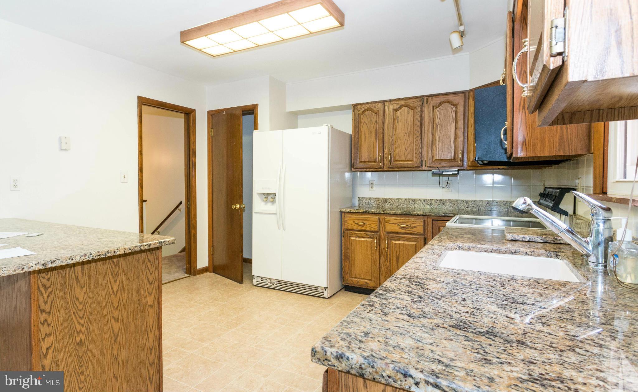 12900 Harford Road Hydes, MD 21082 - Photo 17 of 30 Kitchen