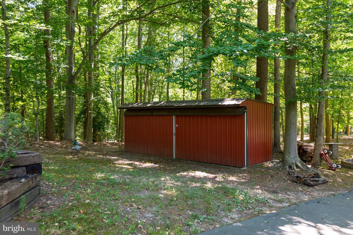 15807 Baden Naylor Road Brandywine, MD 20613 - Photo 27 of 29 Shed