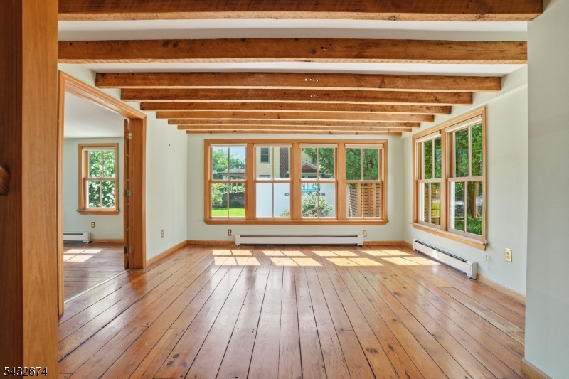 415 Village Road East West Windsor, NJ 08550 - Photo 15 of 33
