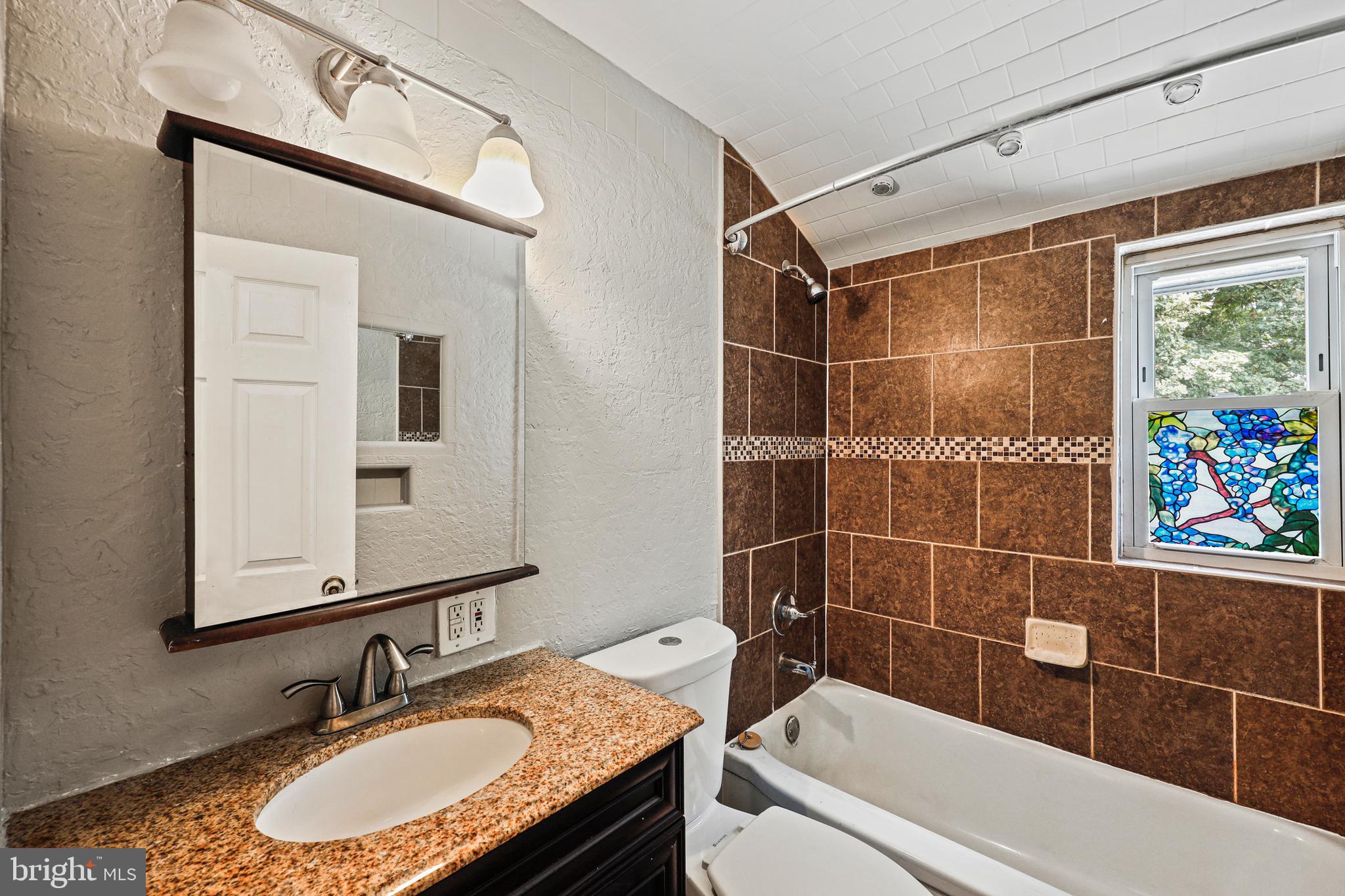 1674 Mussula Road Towson, MD 21286 - Photo 16 of 24 2nd Floor Bathroom