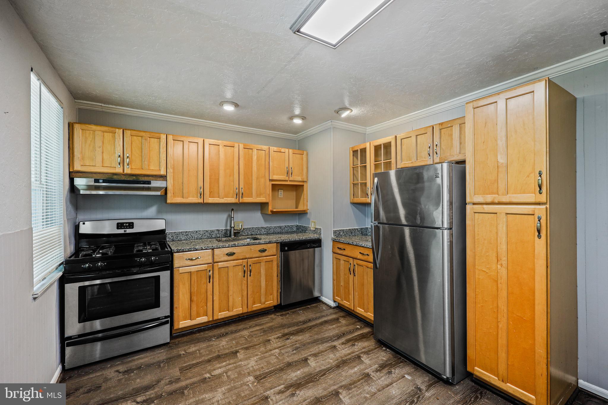 1674 Mussula Road Towson, MD 21286 - Photo 7 of 24 Kitchen