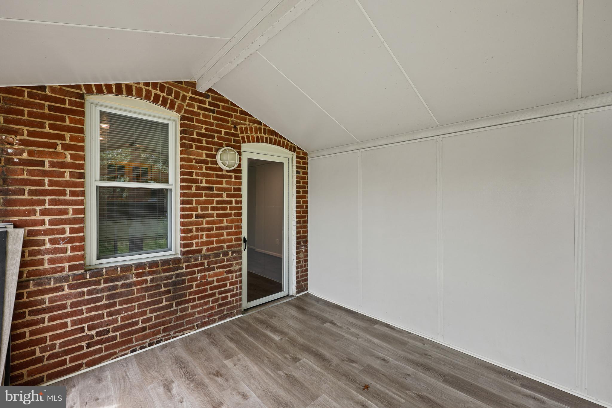 1674 Mussula Road Towson, MD 21286 - Photo 9 of 24 Sun Room