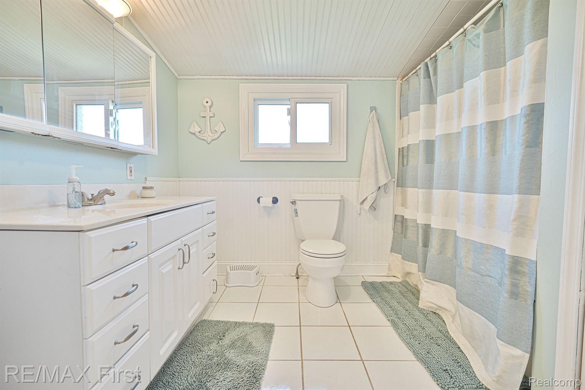 18173 15 Mile Road Clinton Township, MI 48035 - Photo 18 of 30 Gallery Image 18