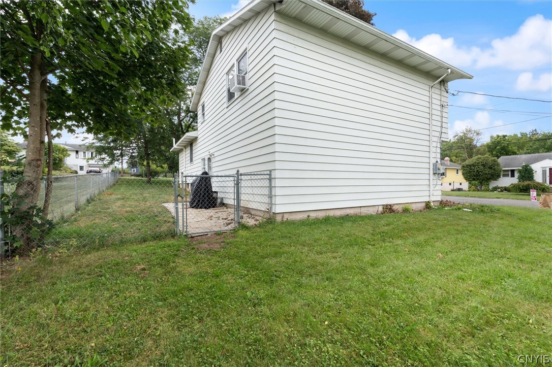 397 Osceola Road Geddes, NY 13209 - Photo 3 of 25