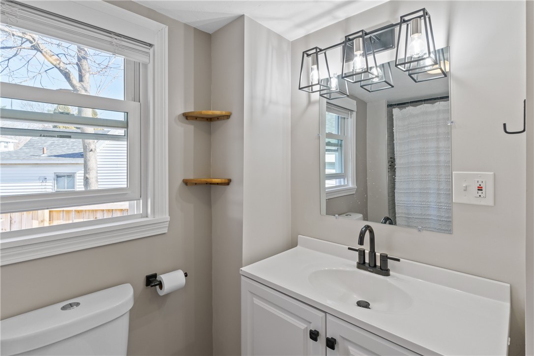 564 West Shore Road Warwick, RI 02889 - Photo 29 of 37