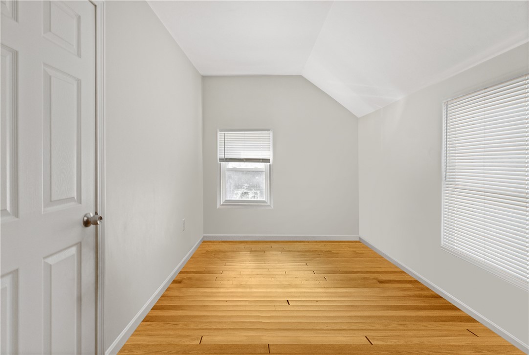 564 West Shore Road Warwick, RI 02889 - Photo 34 of 37