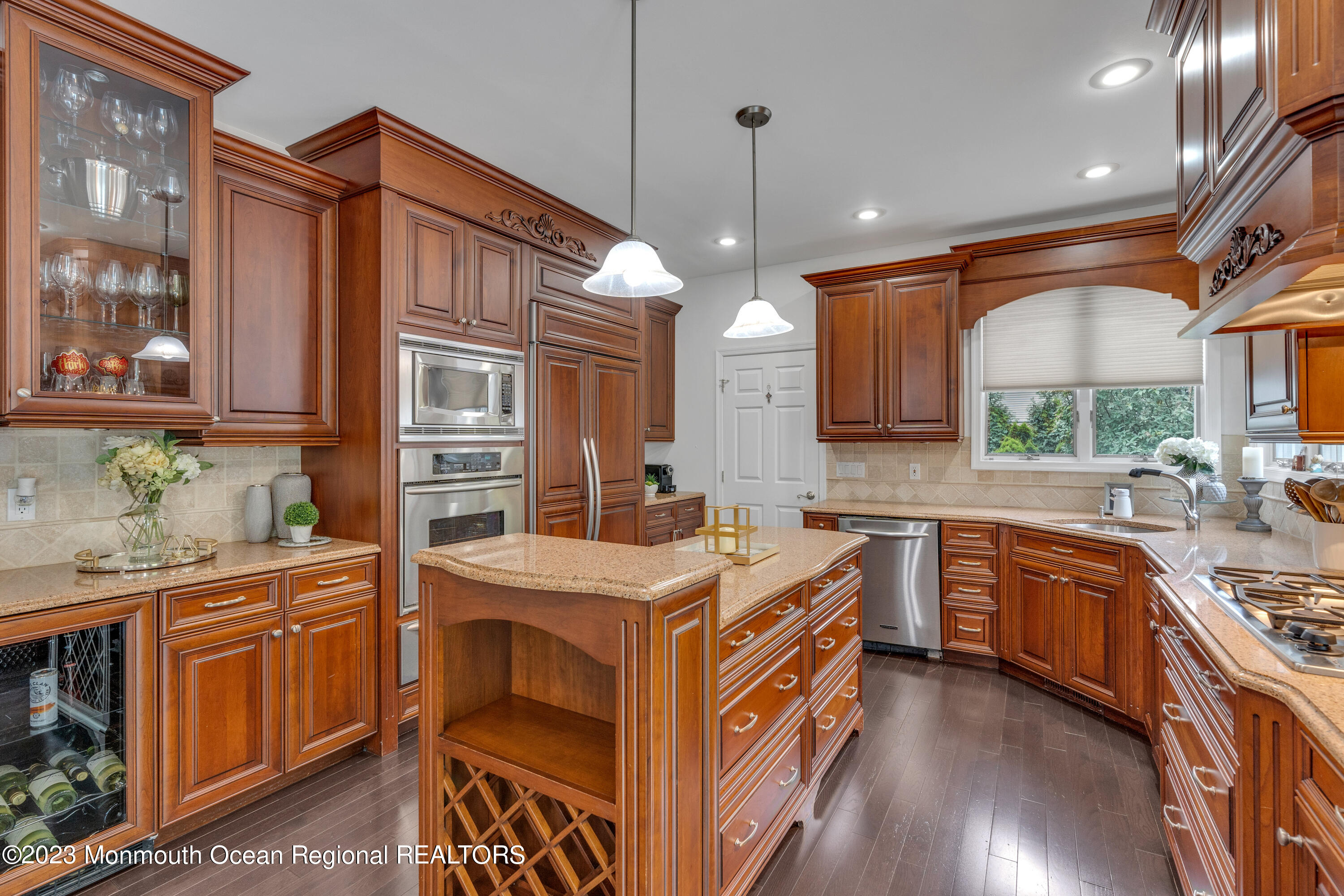 271 Bennington Road Freehold, NJ 07728 - Photo 11 of 39 019_dsc03479
