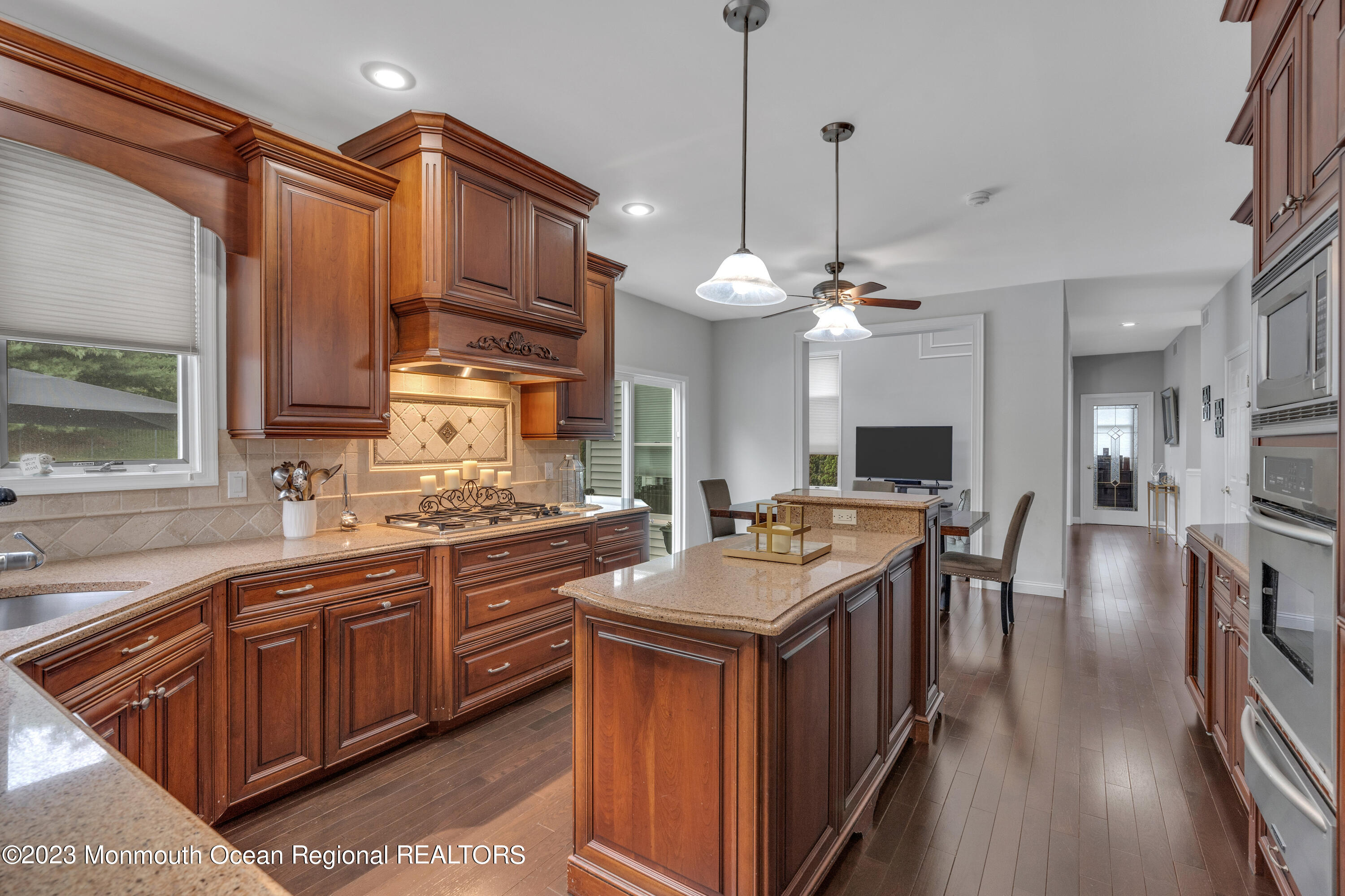 271 Bennington Road Freehold, NJ 07728 - Photo 14 of 39 022_dsc03494