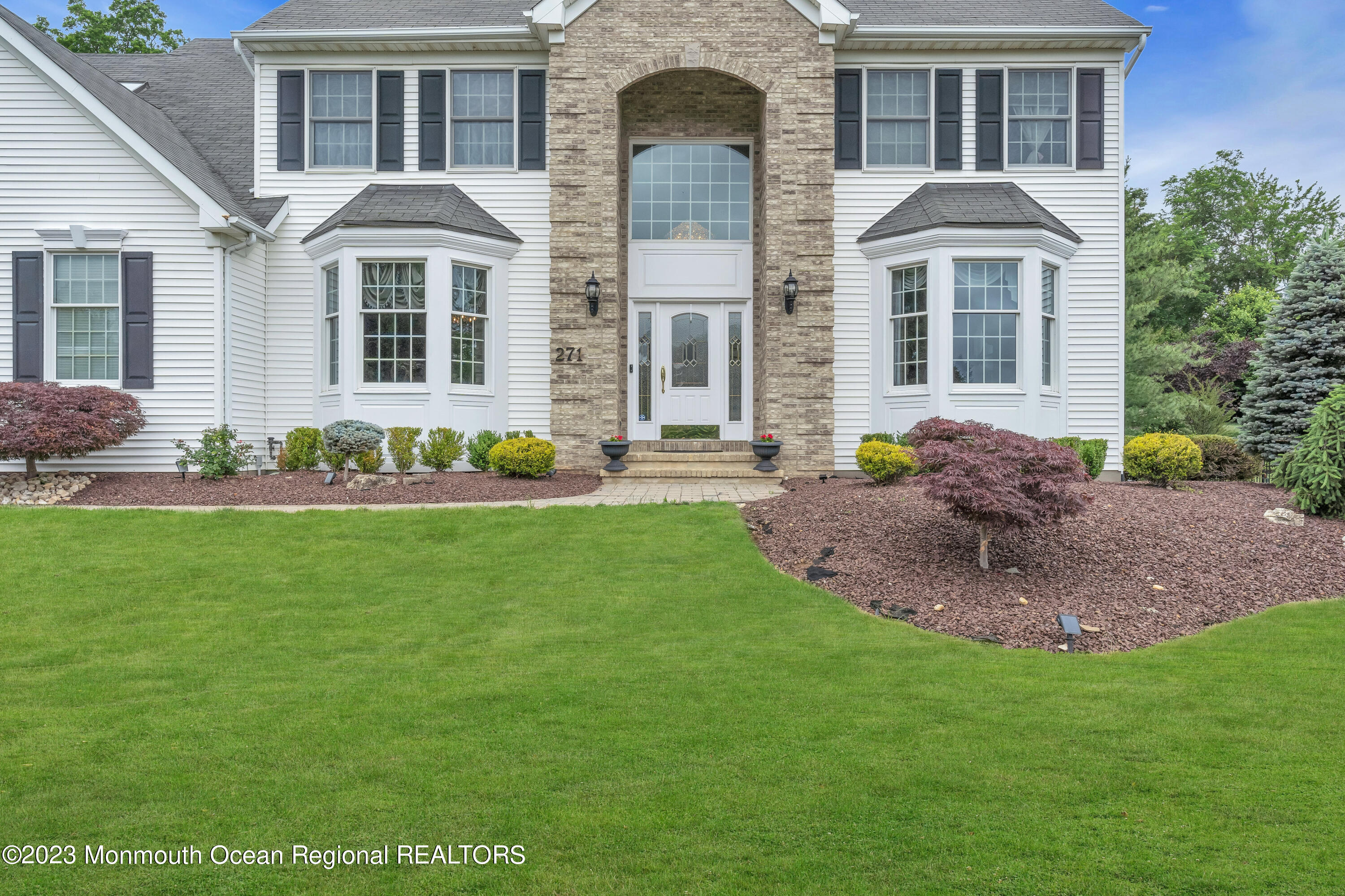 271 Bennington Road Freehold, NJ 07728 - Photo 3 of 39 009_dsc03269-1