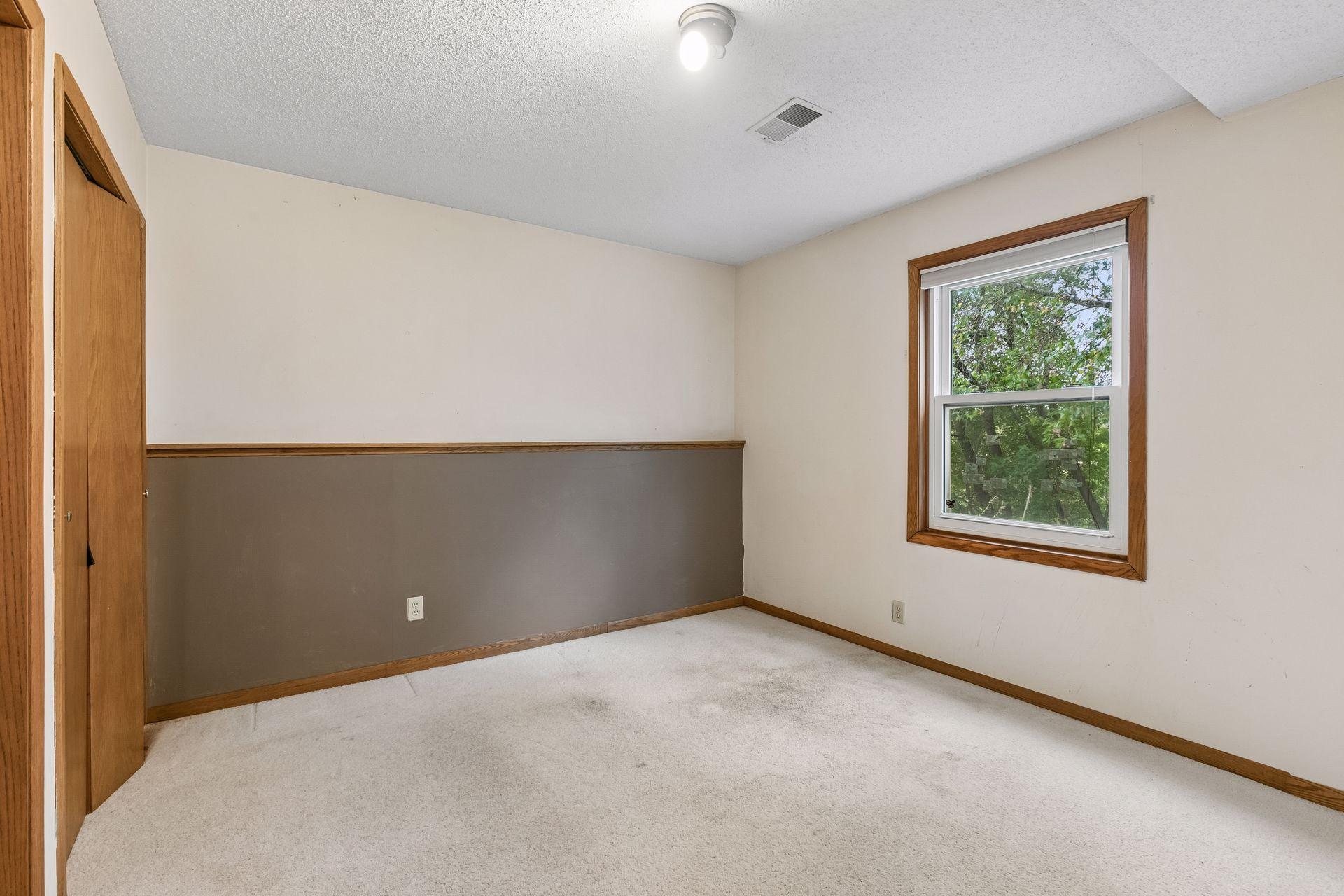 4482 Oak Pond Road Eagan, MN 55123 - Photo 31 of 40 Gallery Image 31