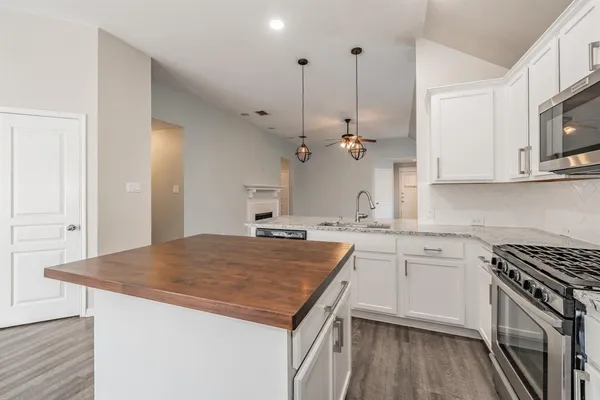 $2,750 | 12125 Toffee Street, Fort Worth, TX 76244