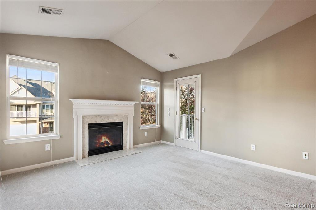 4118 Hampton Ridge Boulevard Howell, MI 48843 - Photo 7 of 29