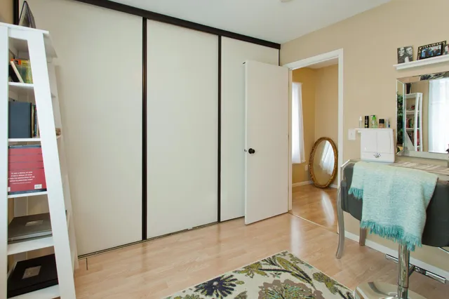 $2,025 | 831 Weeks Avenue Southeast, Minneapolis, MN 55414