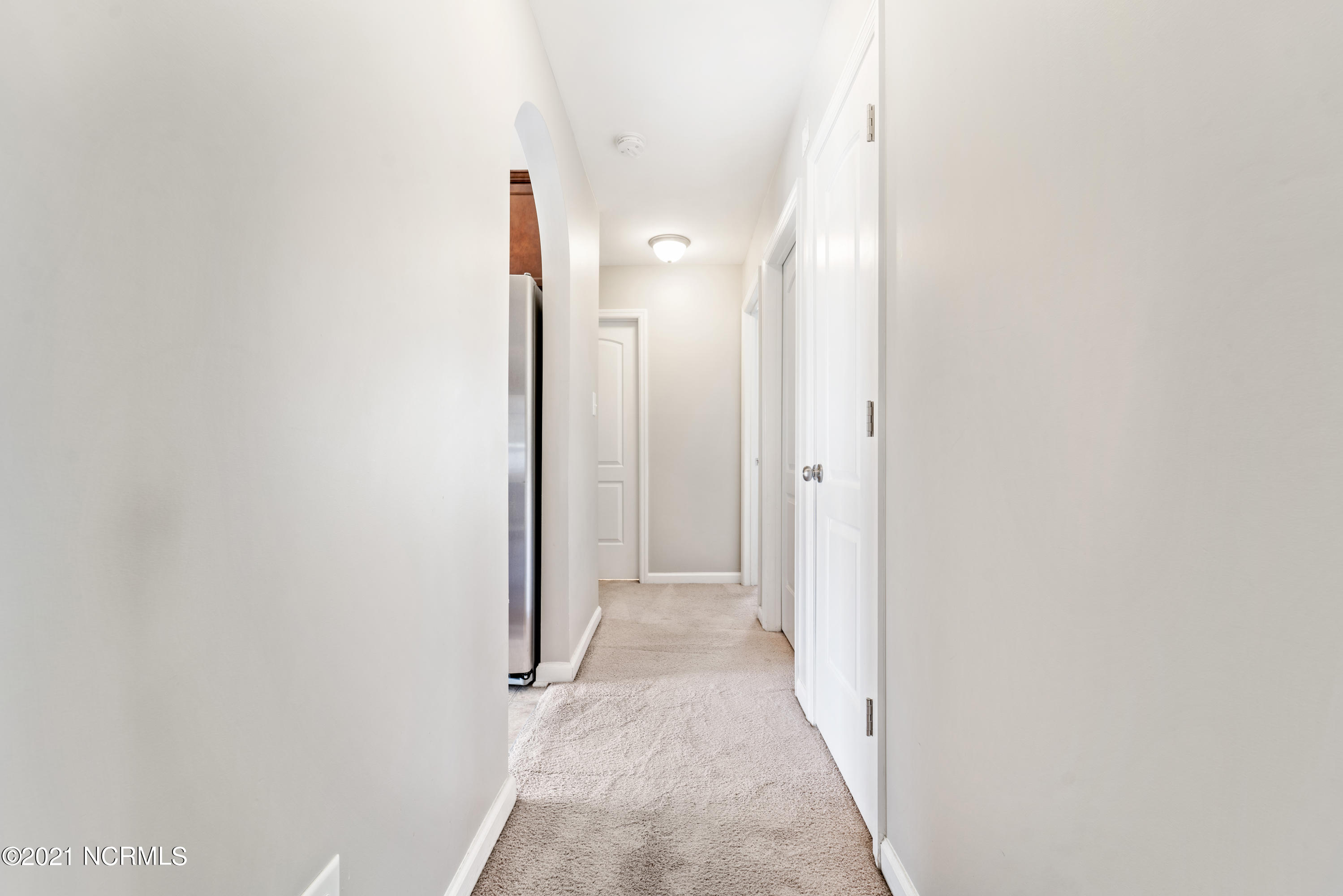 228 Merin Height Road Jacksonville, NC 28546 - Photo 28 of 44 Hallway