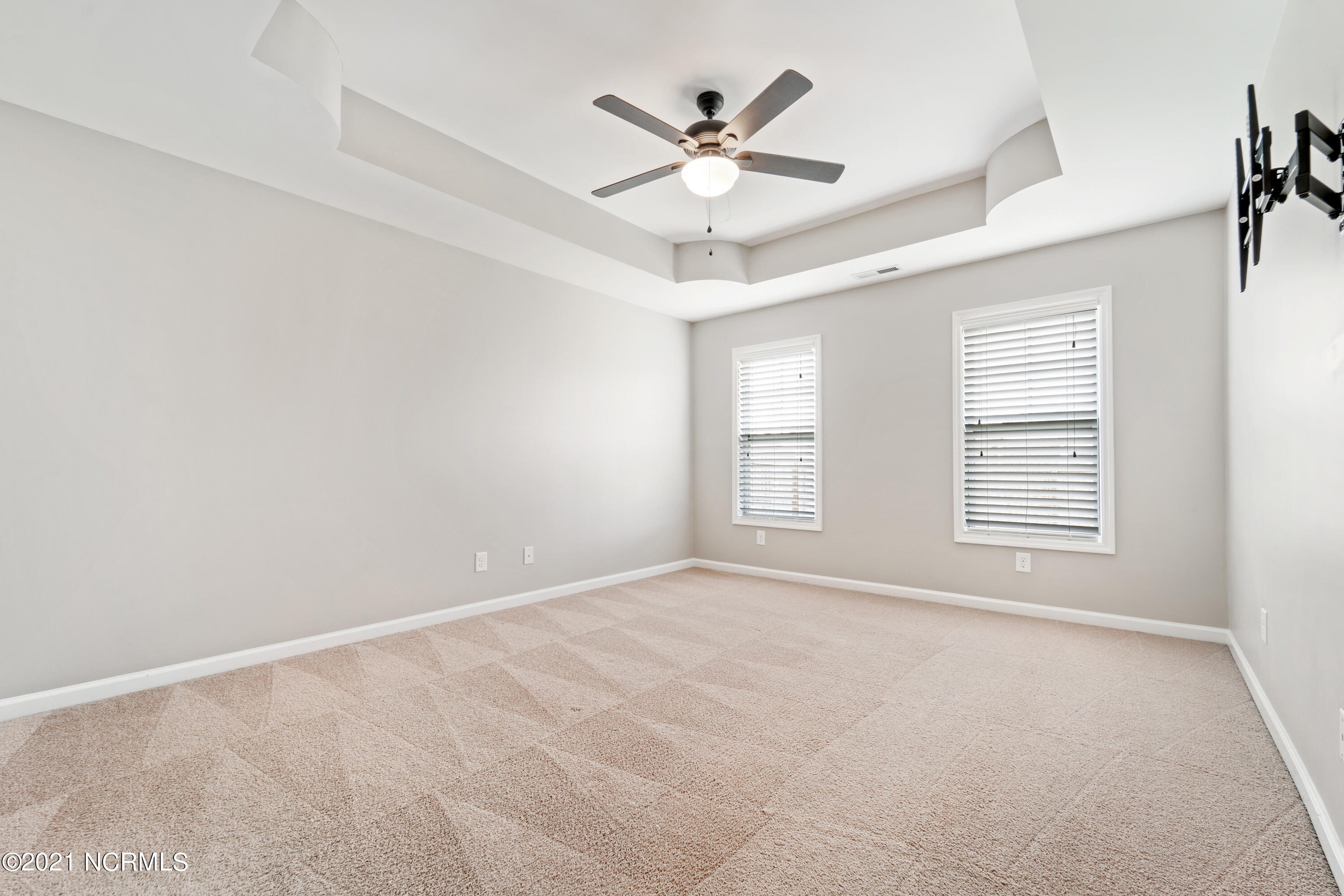 228 Merin Height Road Jacksonville, NC 28546 - Photo 29 of 44 Master Bedroom