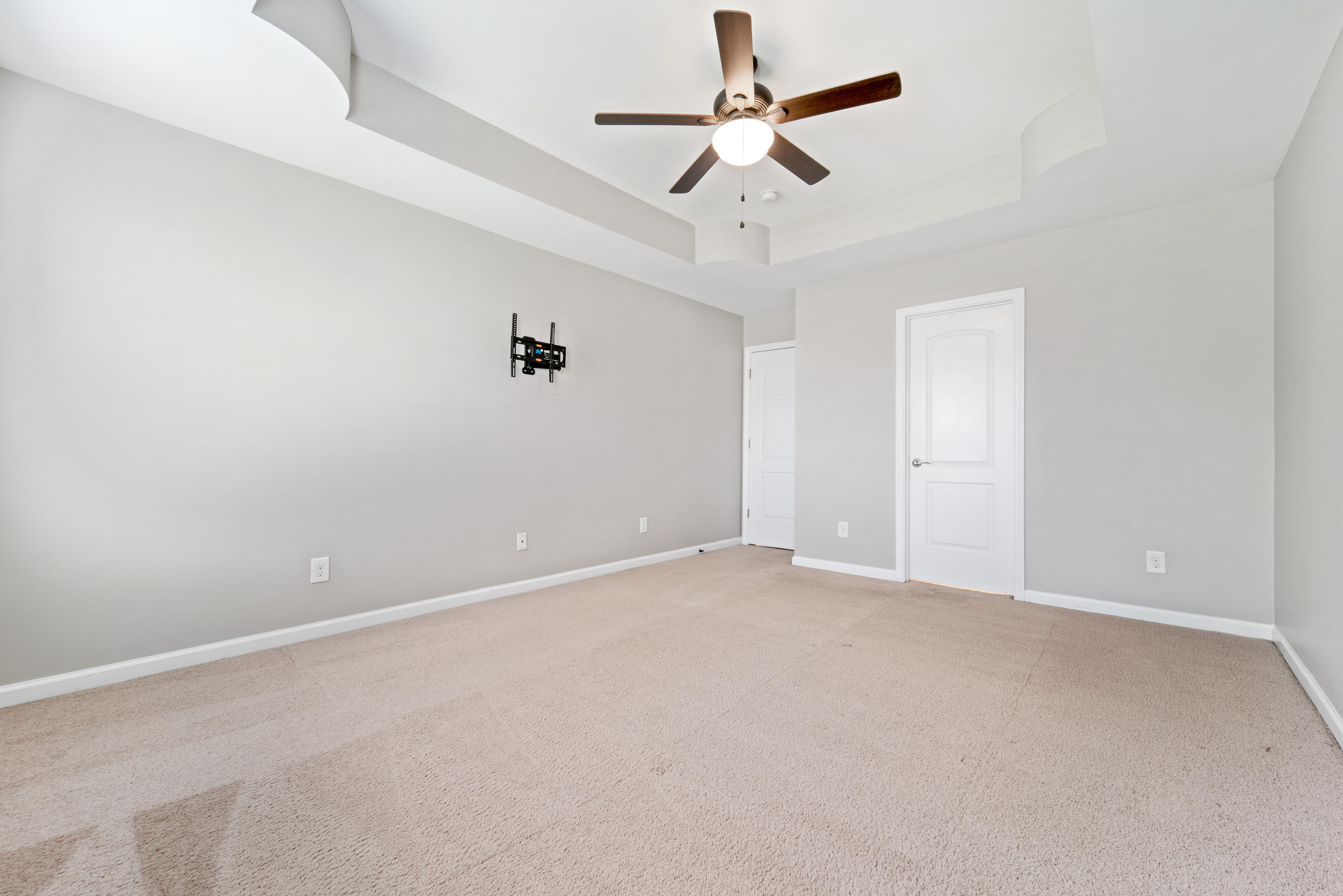 228 Merin Height Road Jacksonville, NC 28546 - Photo 30 of 44 Master Bedroom