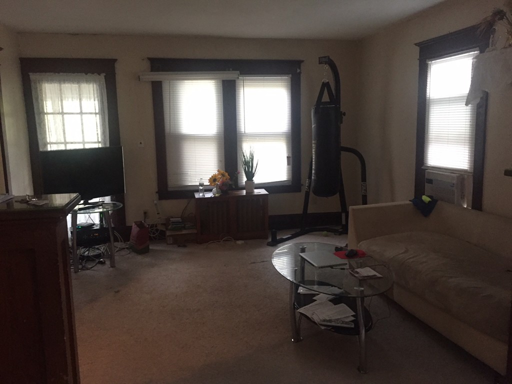 102-104 Draper Street Springfield, MA 01108 - Photo 8 of 8