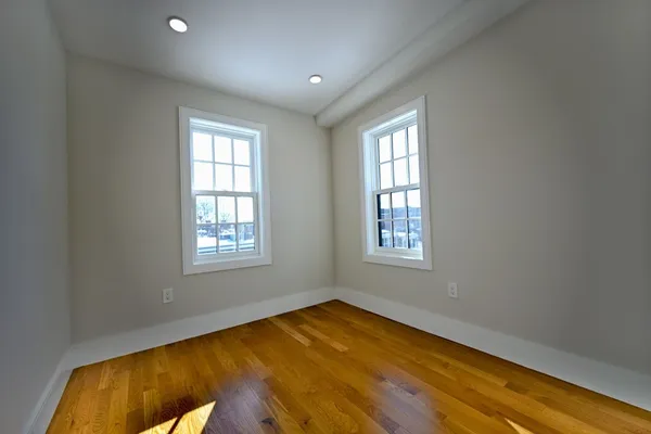 $8,500 | 18 Winchester Street, Unit 9, Boston, MA 02116