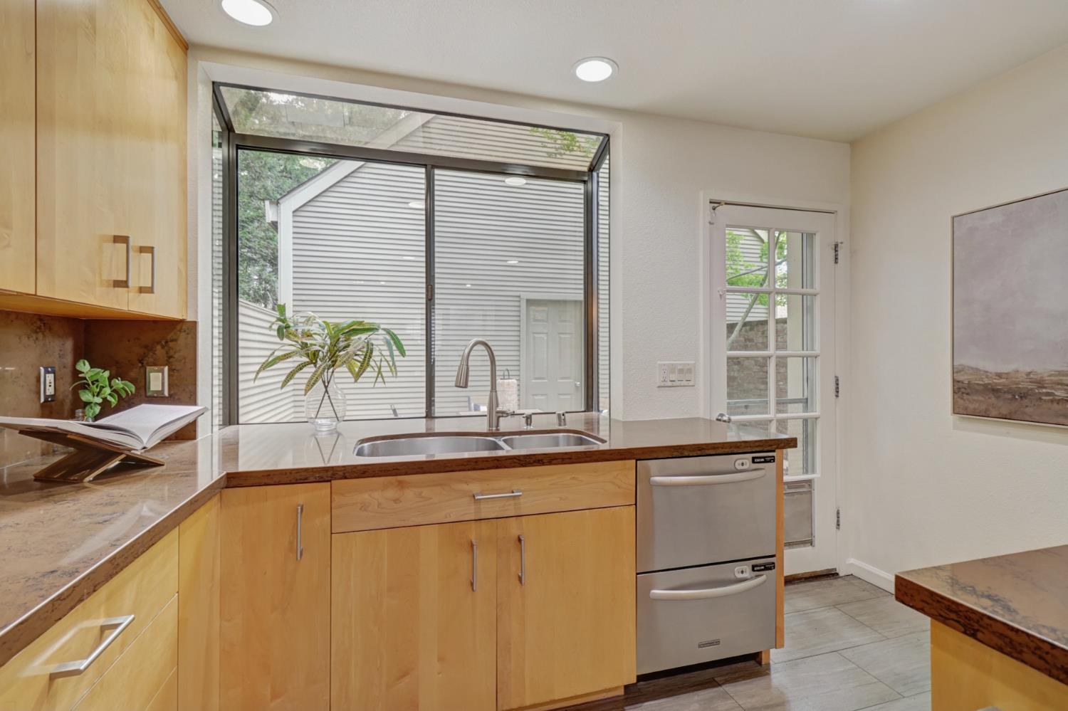 476 Wyndgate Road Sacramento, CA 95864 - Photo 37 of 69