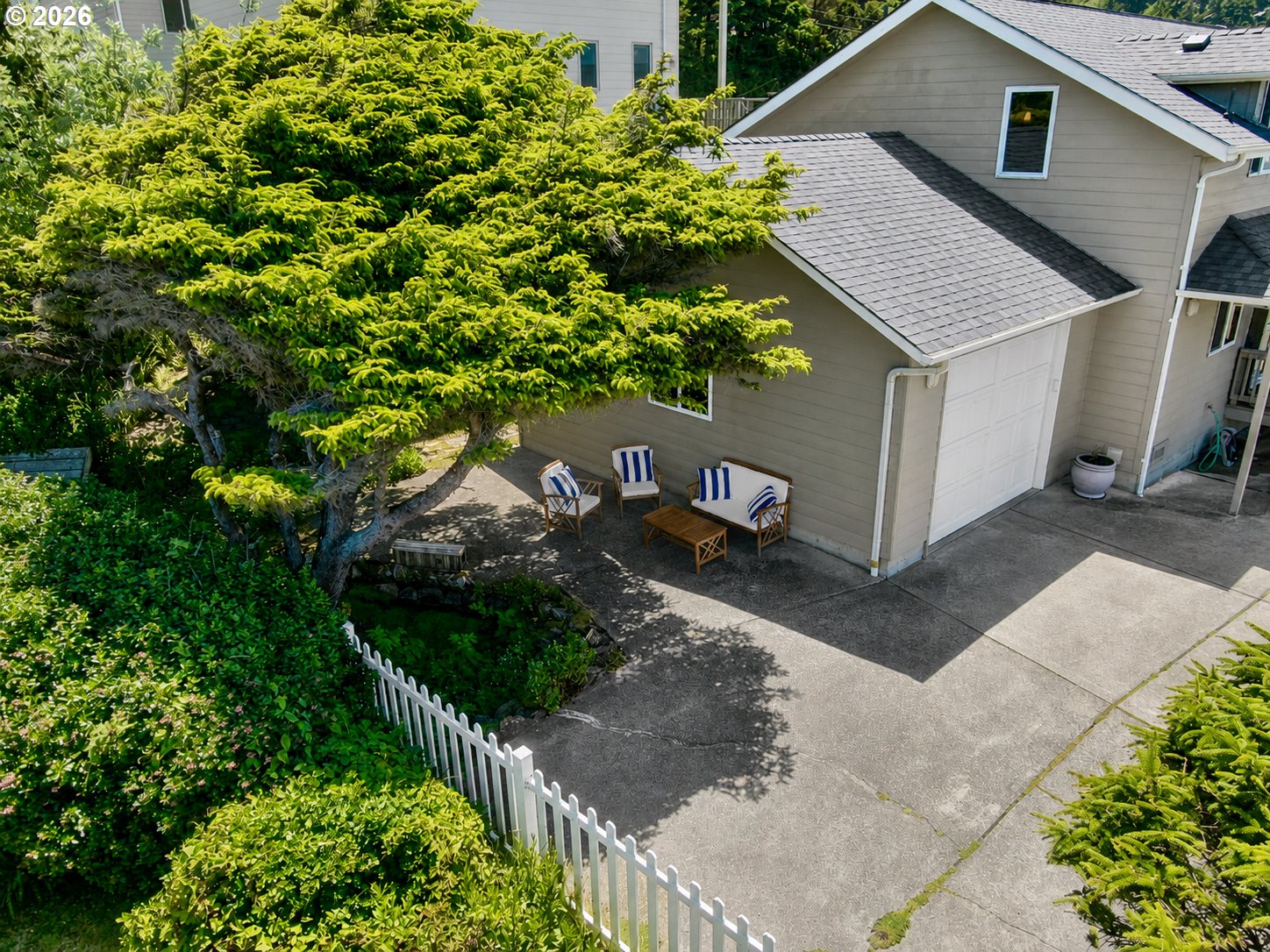 43 Windy Way Yachats, OR 97498 - Photo 7 of 40