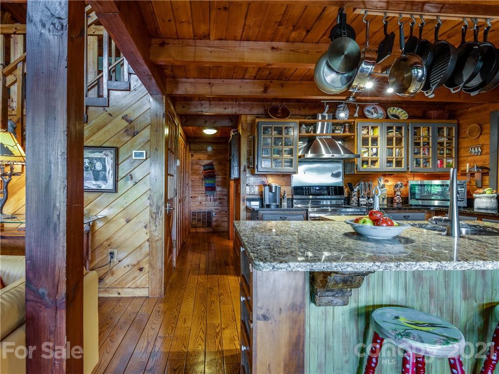 404 Timbuktu Road Sylva, NC 28779 - Photo 14 of 39 Gallery Image 14