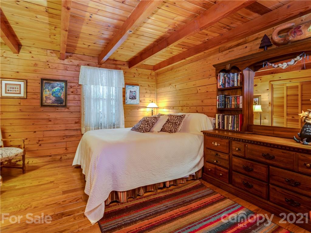 404 Timbuktu Road Sylva, NC 28779 - Photo 17 of 39 Gallery Image 17