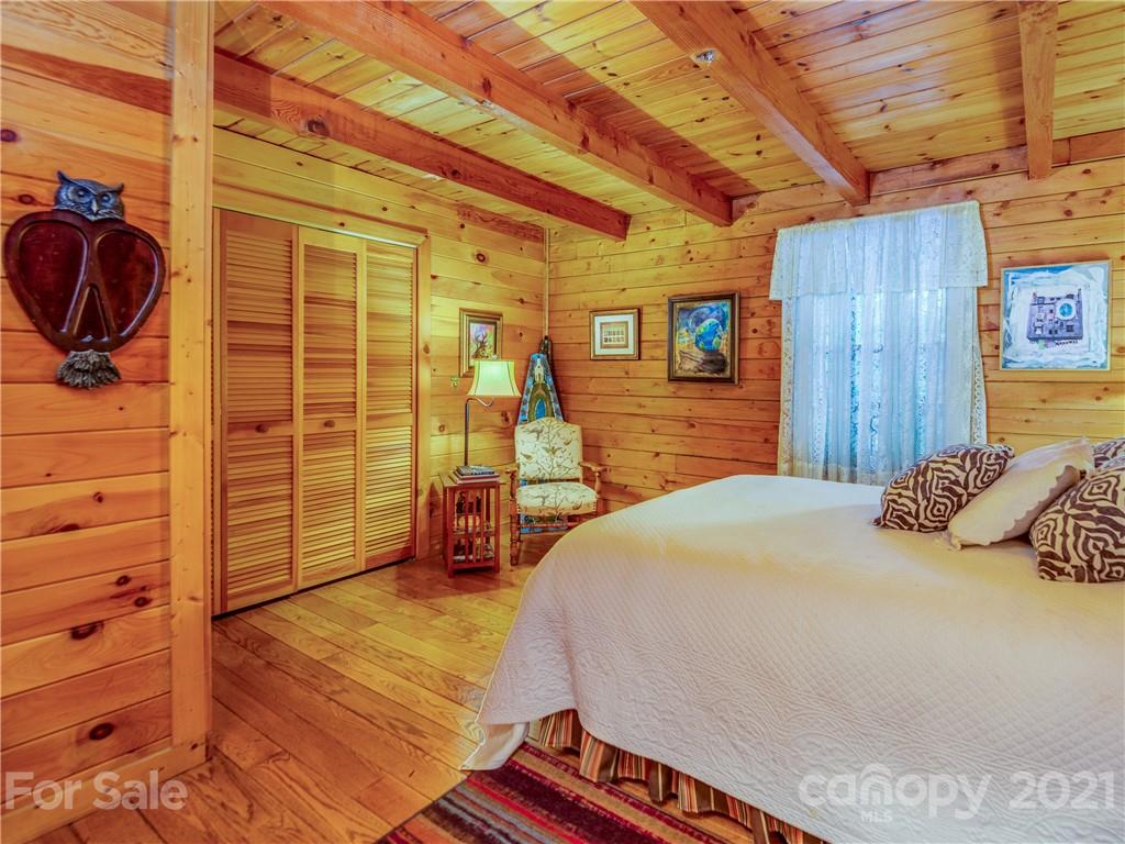 404 Timbuktu Road Sylva, NC 28779 - Photo 18 of 39 Gallery Image 18
