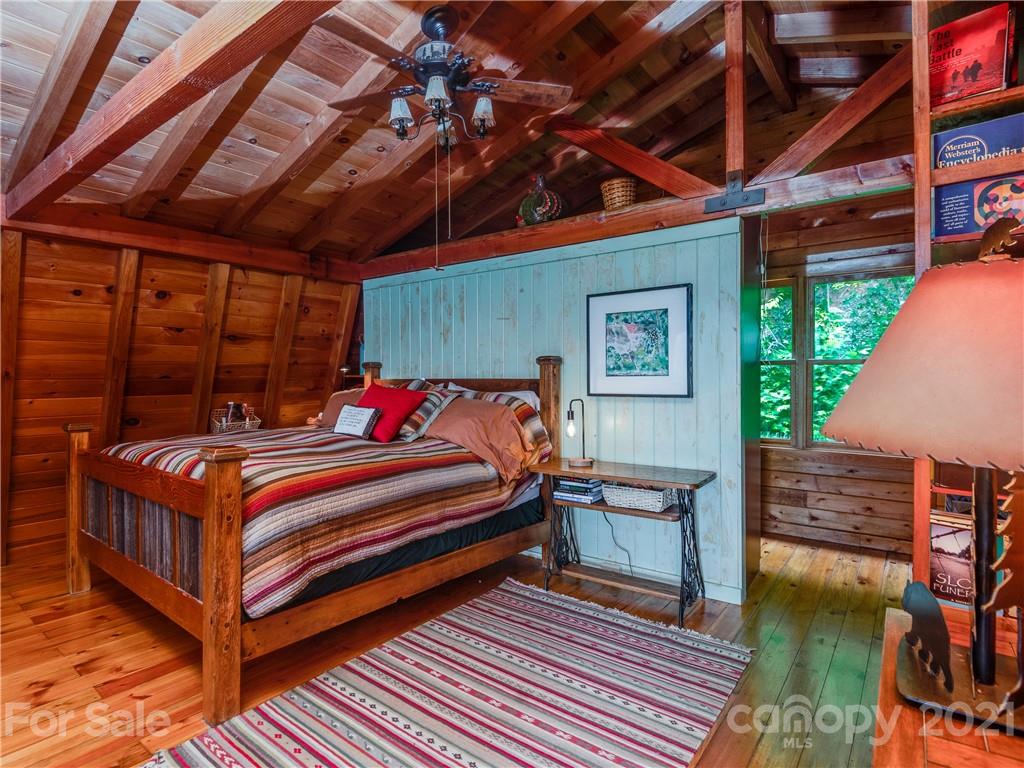 404 Timbuktu Road Sylva, NC 28779 - Photo 19 of 39 Gallery Image 19