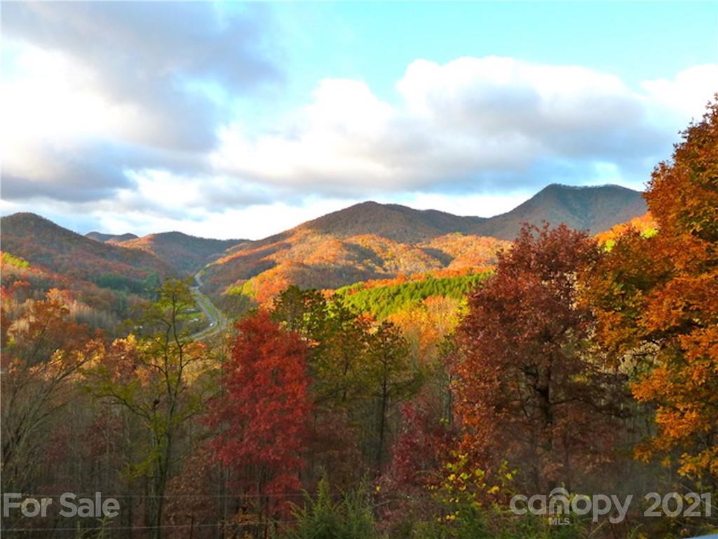404 Timbuktu Road Sylva, NC 28779 - Photo 32 of 39 Gallery Image 32