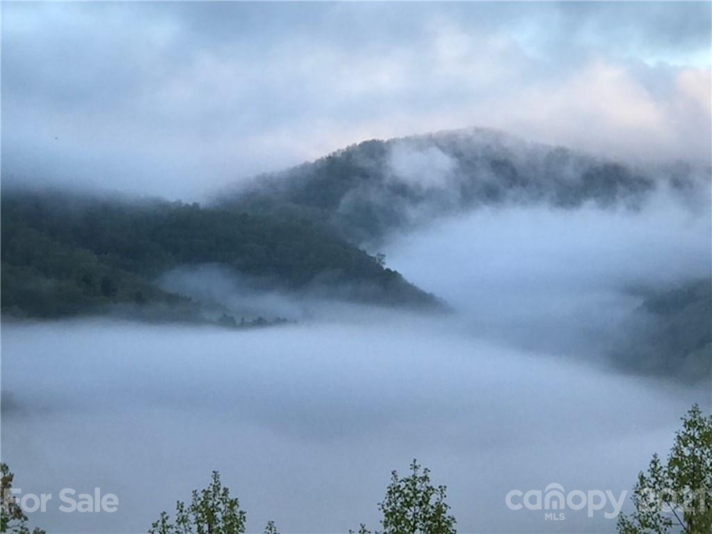 404 Timbuktu Road Sylva, NC 28779 - Photo 35 of 39 Gallery Image 35