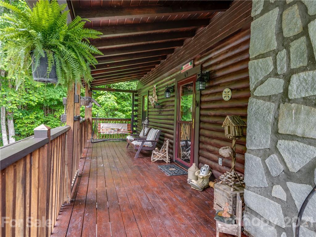 404 Timbuktu Road Sylva, NC 28779 - Photo 7 of 39 Gallery Image 7