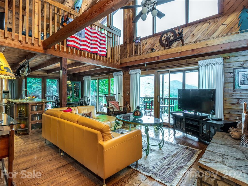 404 Timbuktu Road Sylva, NC 28779 - Photo 8 of 39 Gallery Image 8
