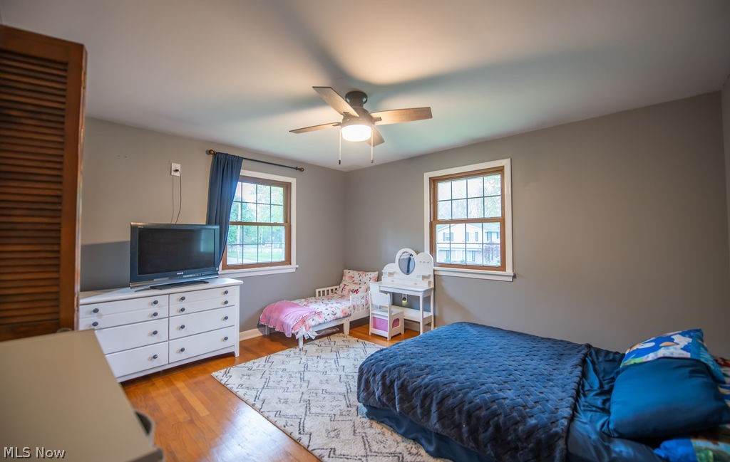 827 East 5th Street Dover, OH 44622 - Photo 29 of 38 View of bedroom area