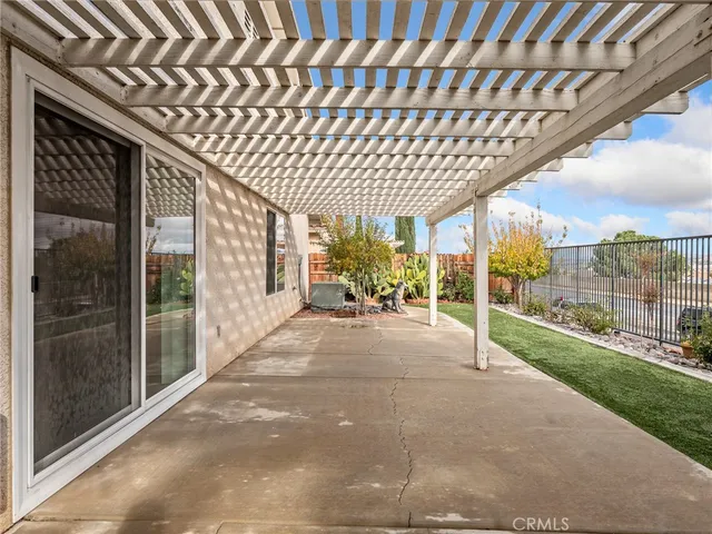a view of a backyard with plants