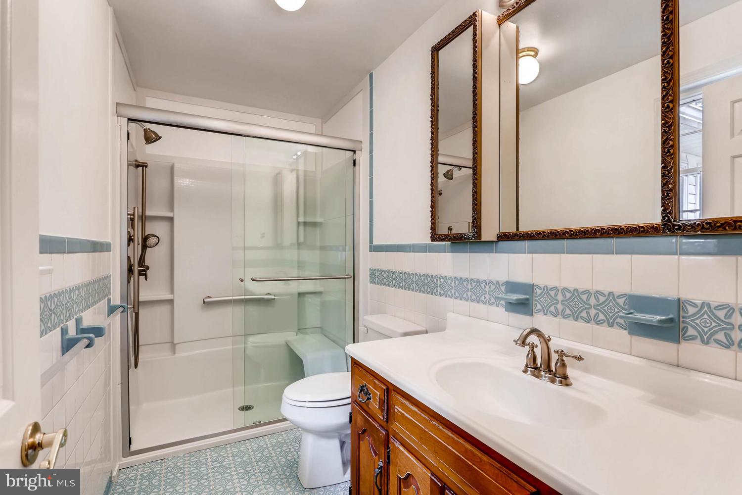 1905 Captain Kettle Road Reisterstown, MD 21136 - Photo 18 of 30 Master bath with walk in shower!