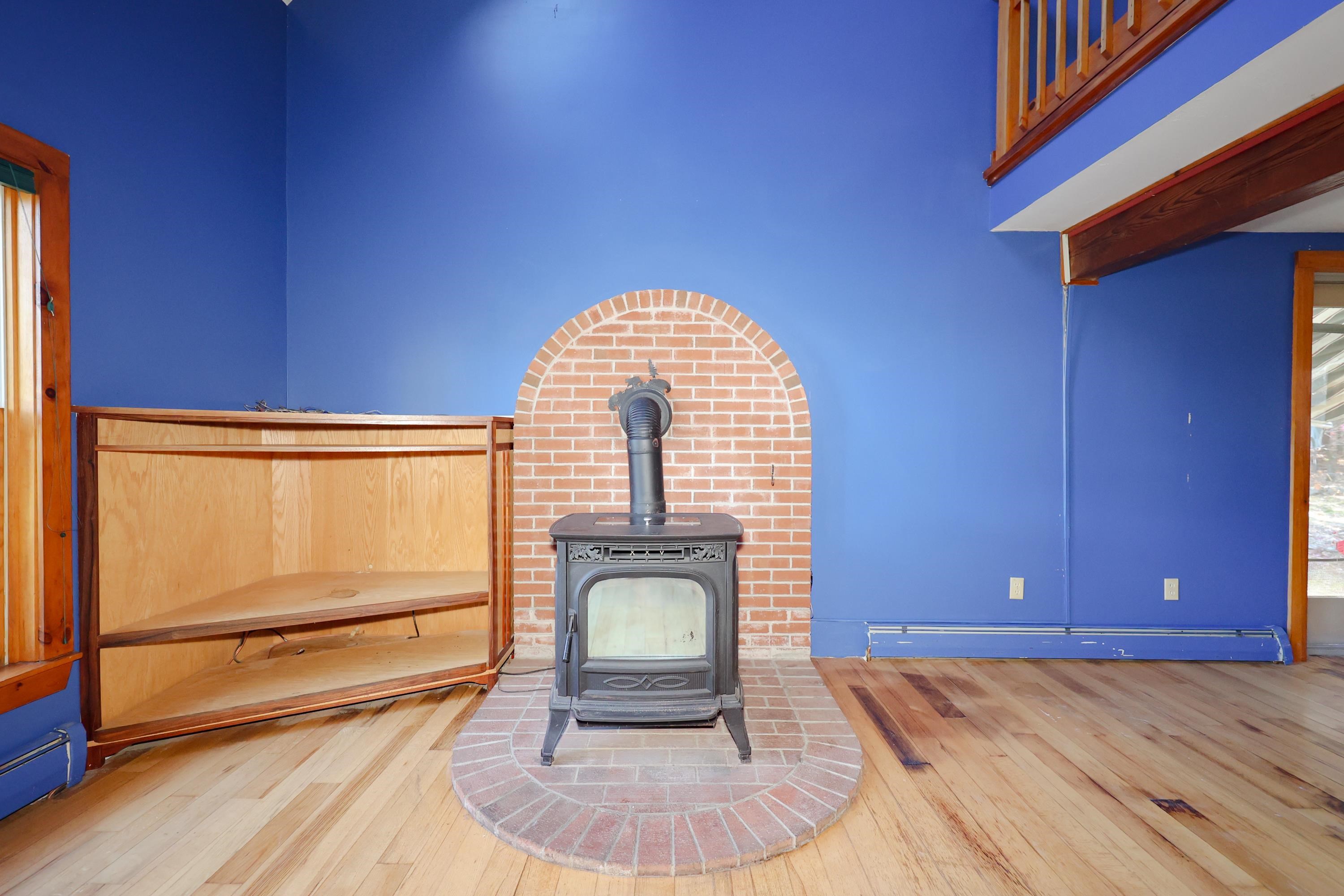 18 Critchett Road Raymond, NH 03077 - Photo 6 of 40