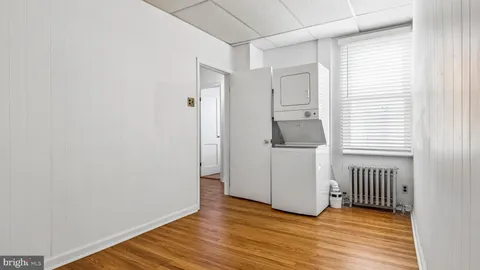 $250,000 | 2433 South Mole Street, Philadelphia, PA 19145