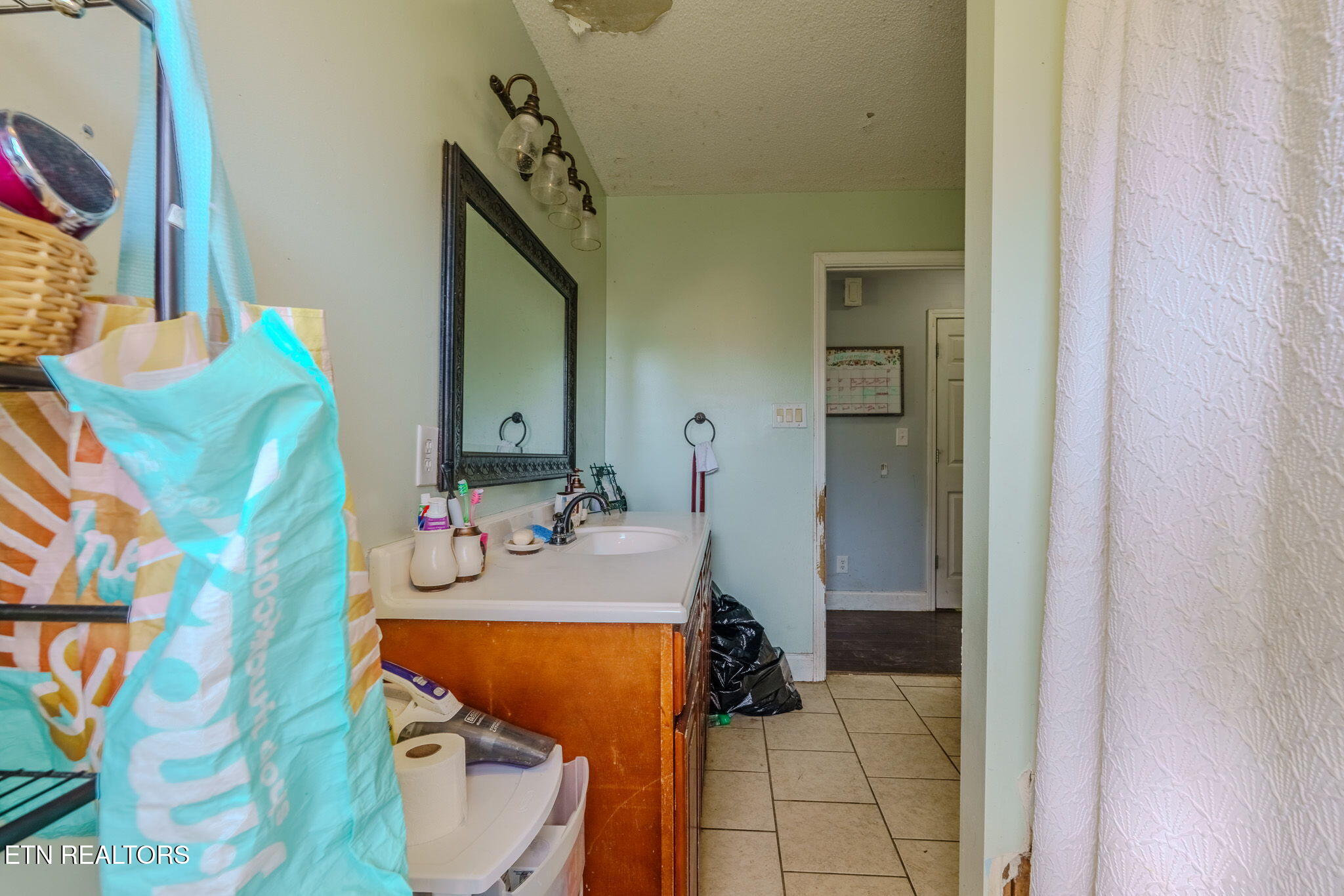 209 Crawford Street Dayton, TN 37321 - Photo 15 of 25 15-web-or-mls-_DSC4578-HDR