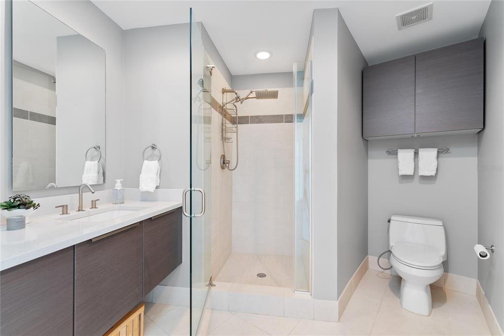 175 1st Street South, Unit 406 St. Petersburg, FL 33701 - Photo 18 of 42