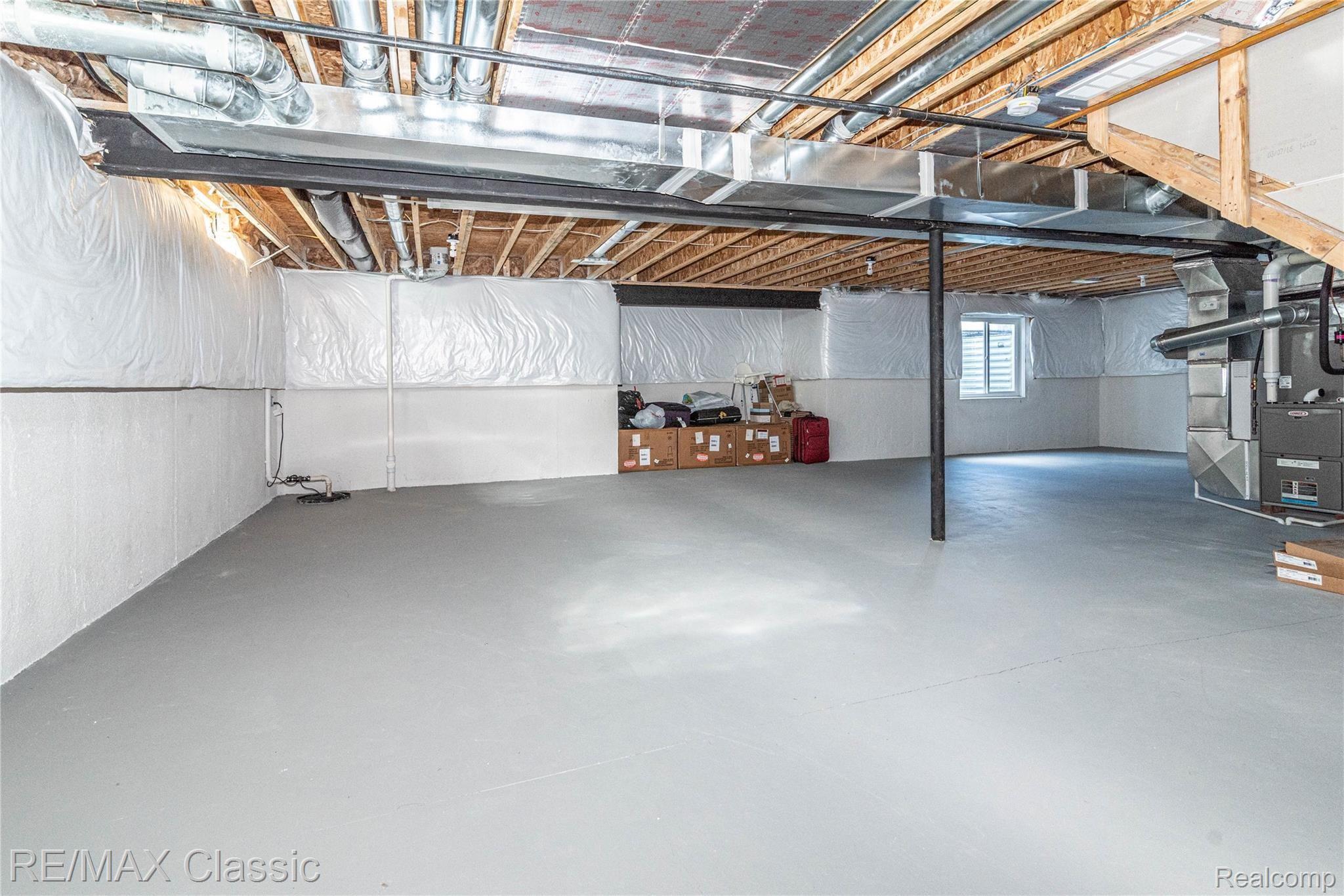 50430 Scarborough Road Canton, MI 48188 - Photo 45 of 46 044__35.jpg