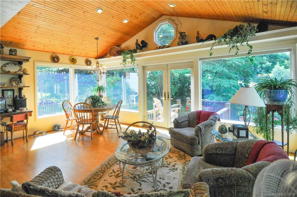 5172 Old Clyde Road Clyde, NC 28721 - Photo 8 of 24
