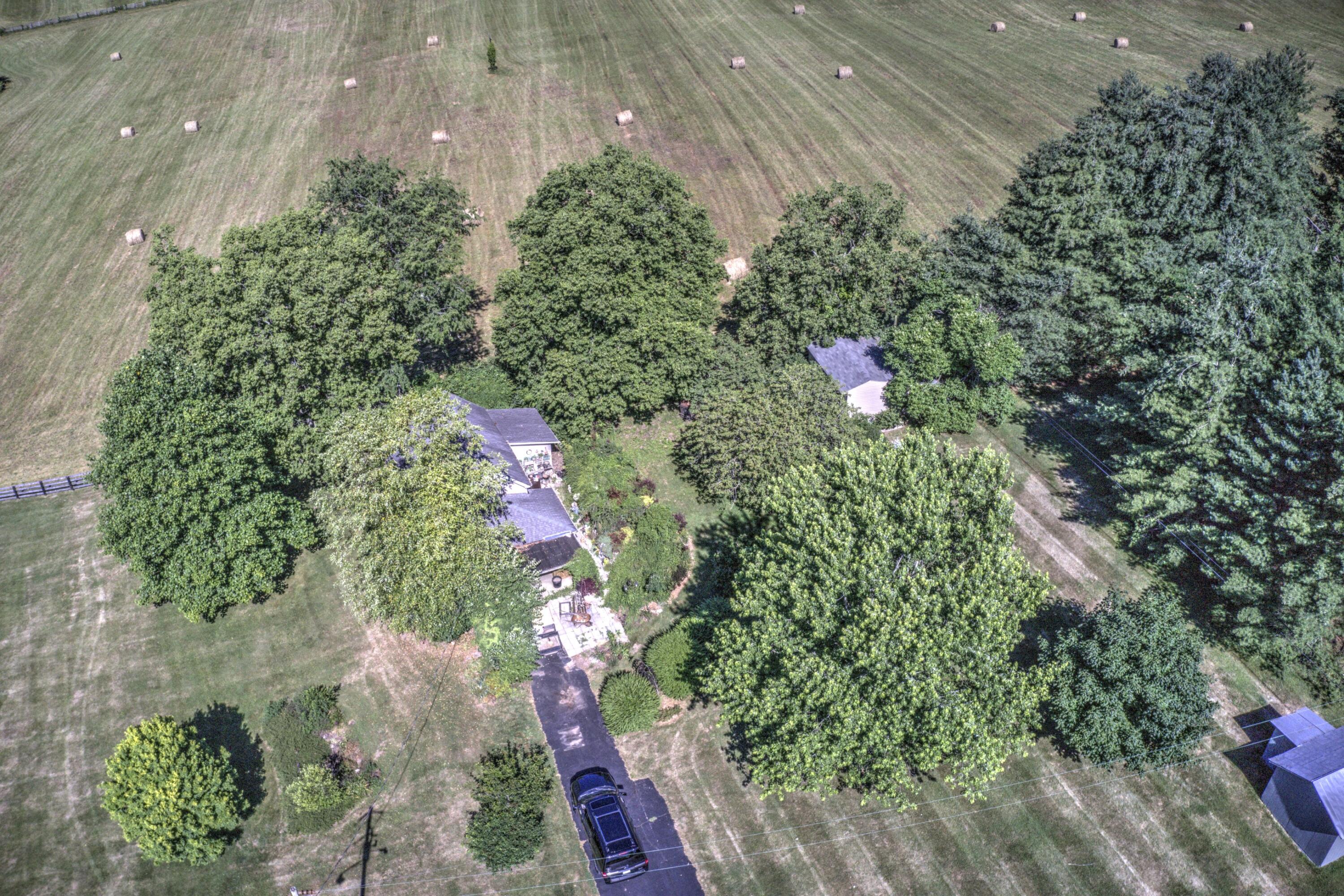 391 Gentry Road Lexington, KY 40509 - Photo 46 of 72 DJI_0566_67_68_69_70 (Custom)