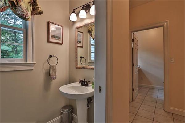7 Lyford Road Hopkinton, MA 01748 - Photo 19 of 30 Gallery Image 19