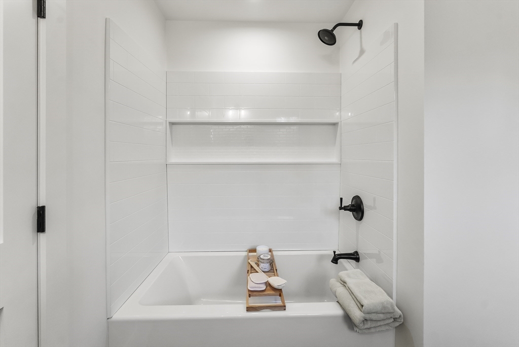 46 Sandwich Road, Unit 3 Plymouth, MA 02360 - Photo 34 of 41